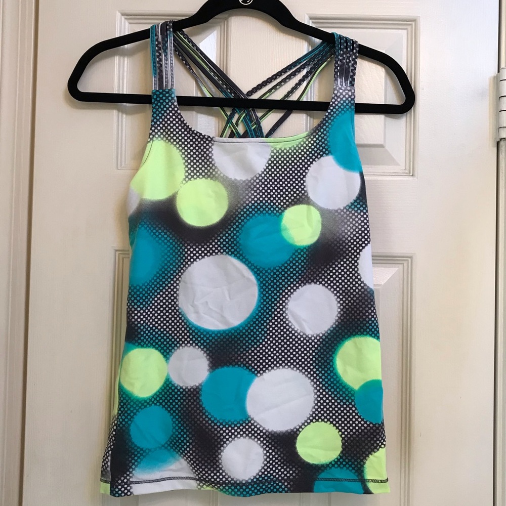 Calvin Klein workout top NWOT (Small)